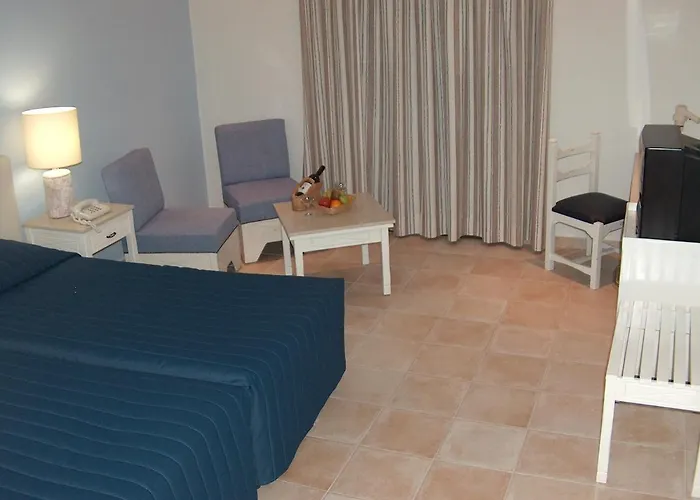 Dionysos 3* Пафос