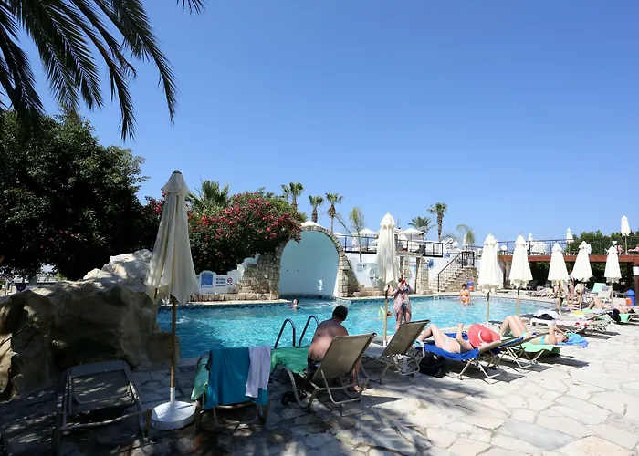 Dionysos 3* Пафос