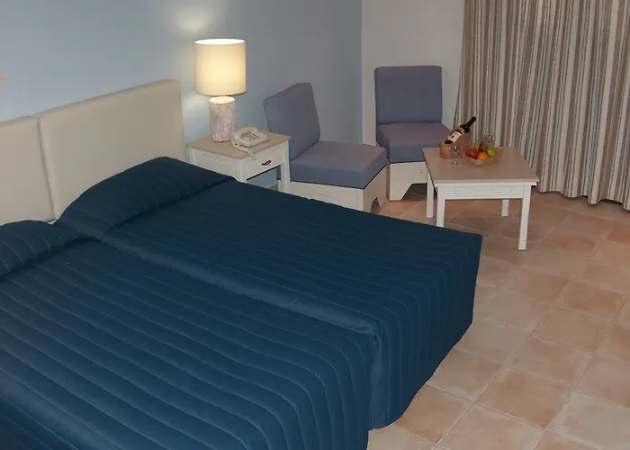 Szálloda Dionysos 3*