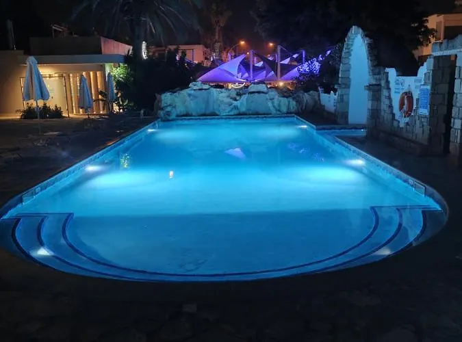 Dionysos Ξενοδοχείο 3*