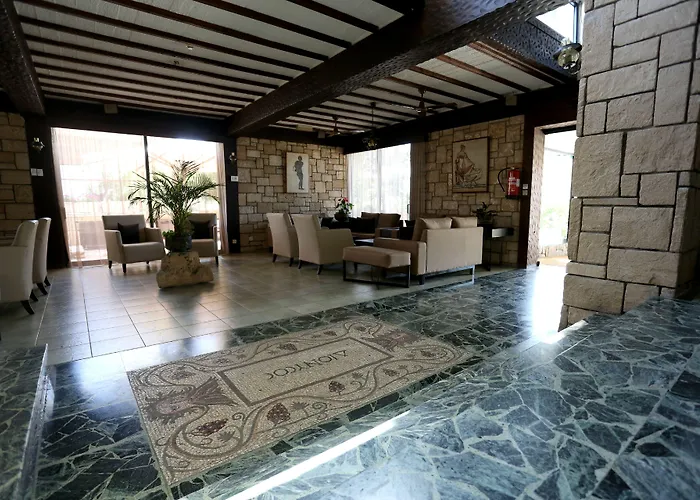 Dionysos Ξενοδοχείο 3*